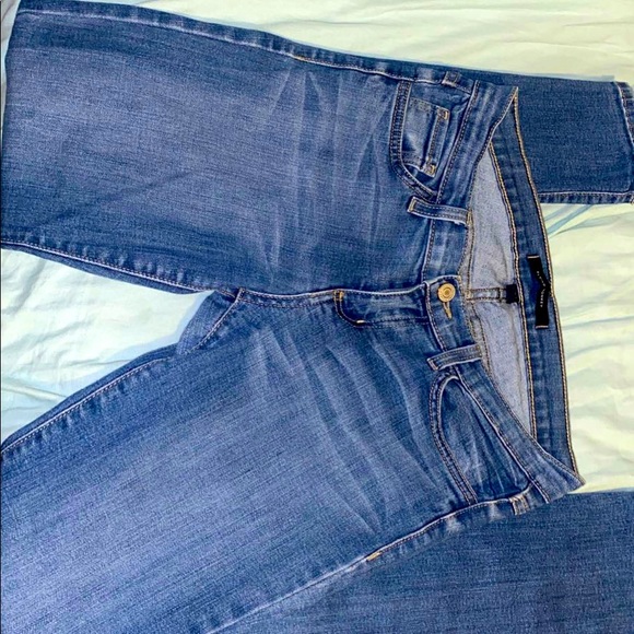Jeans - Picture 1 of 3